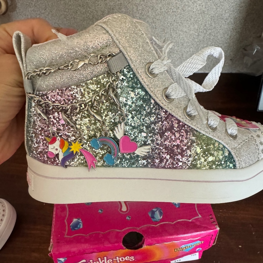 Twinkle toes- sketcher new with box girls sz 12 sneakers